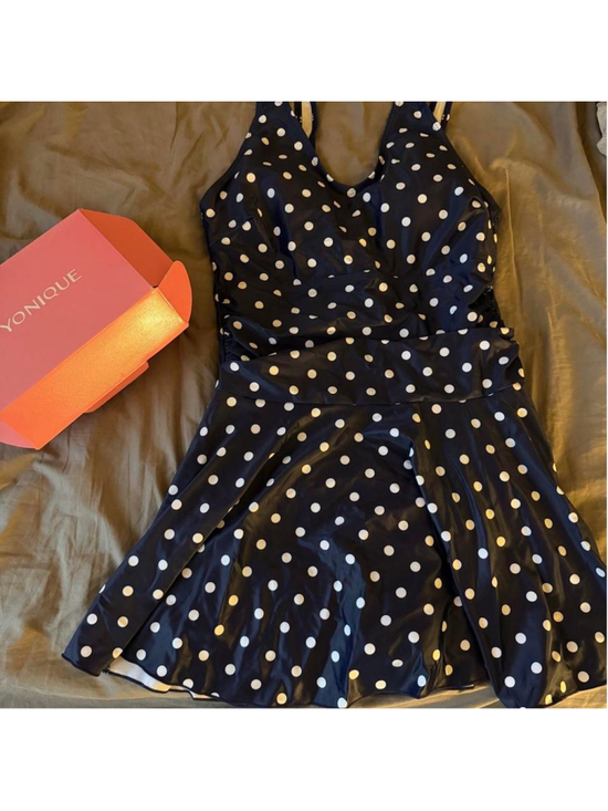 Younique Other - Yonique navy blue with white polka dot mini dress #polkadot #mini